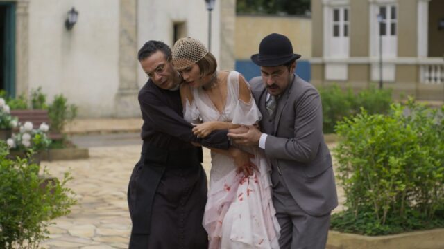 Cena da novela A Nobreza do Amor (Virgínia é expulsa de casa)